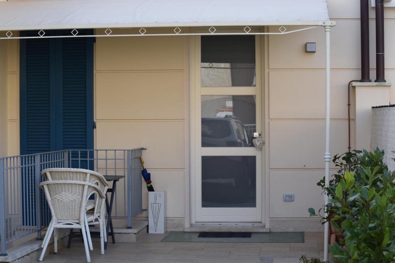 Cb House Holiday Pietrasanta Esterno foto