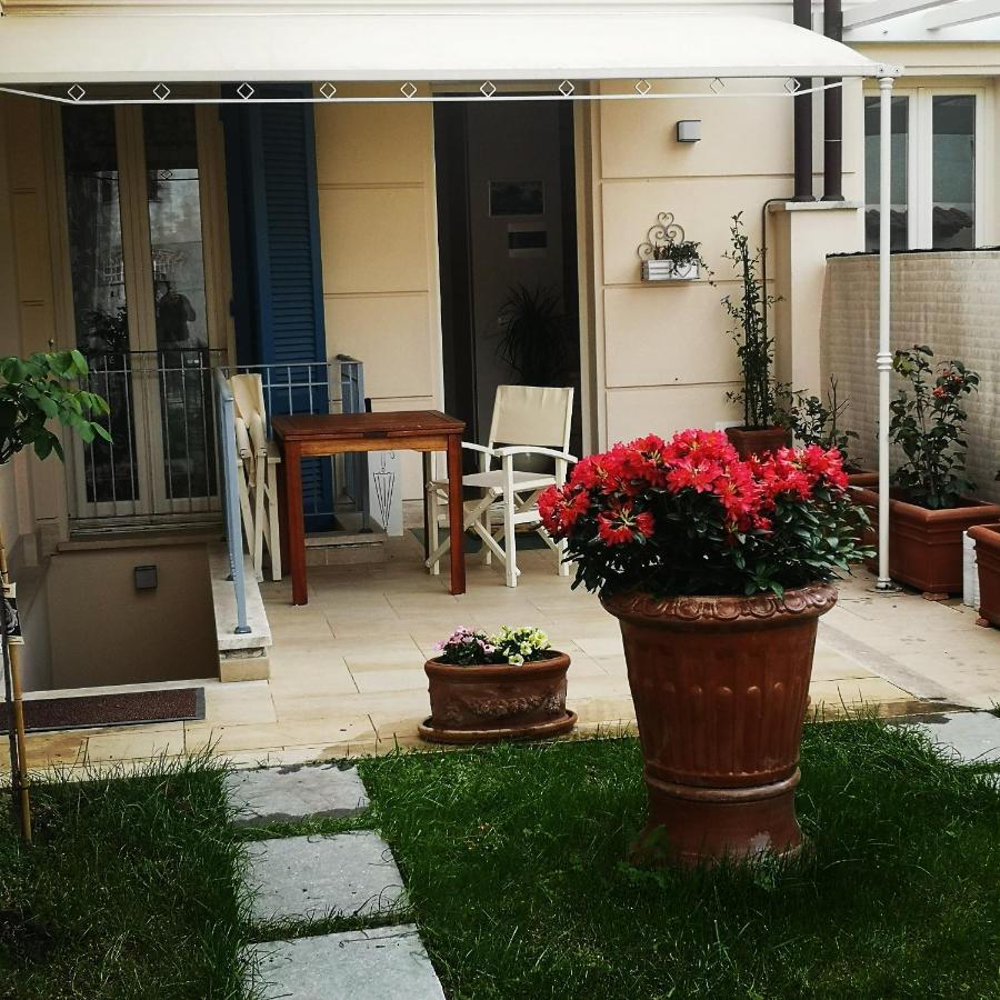 Cb House Holiday Pietrasanta Esterno foto