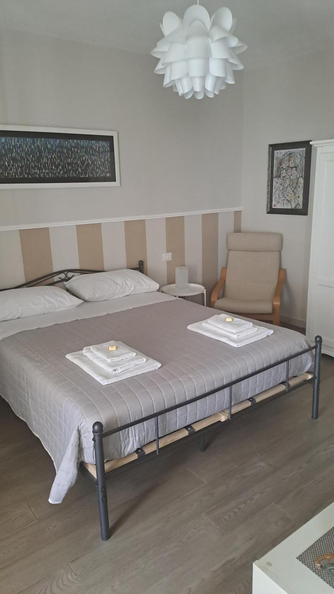 Cb House Holiday Pietrasanta Esterno foto
